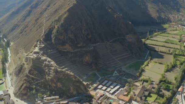Luchtfoto Van Tempelsector Het Opgebouwd Uit Gesneden Gemonteerde Stenen Ollantaytambo — Stockvideo