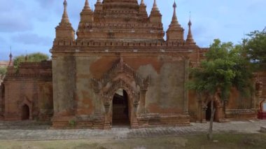Detaylı bir Bagan Tapınağı 'nın havadan görünüşü, Eski Bagan, Myanmar