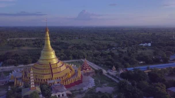 Antenne Der Aung Sakkya Pagode Ist Wie Die Shwedagon Pagode — Stockvideo