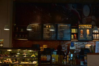 Rayong Tayland 04 Haziran 2019 Co çalışan kahve dükkanı personeli