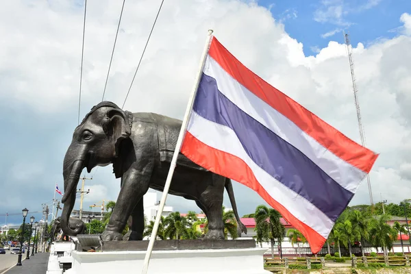 Rayong Thailand June 06 2019 Piemphong Sarn Bridge. Black Elepha — Stock Photo, Image
