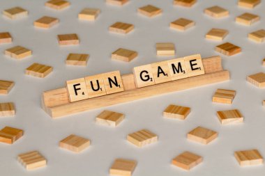 Scrabble Kelime Oyunu ahşap fayans yazım 