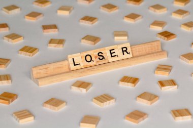 Scrabble Kelime Oyunu ahşap fayans yazım 