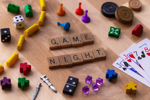 Game Night Fatto Lettere Gioco Scarabeo Altri Pezzi Gioco — Foto Stock