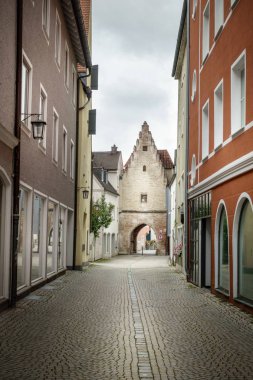 Konut ve dar sokak, Almanya