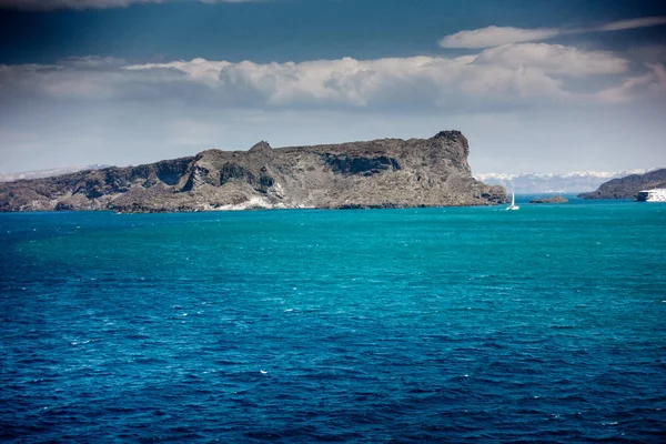 希腊帕洛斯 悬崖和大海对天空的风景 — 图库照片