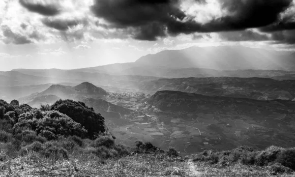 Doğal peyzaj ve dağ, Crete, Yunanistan