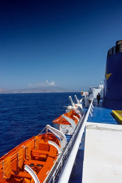 Reddingsboten Cruise Paros Griekenland — Stockfoto