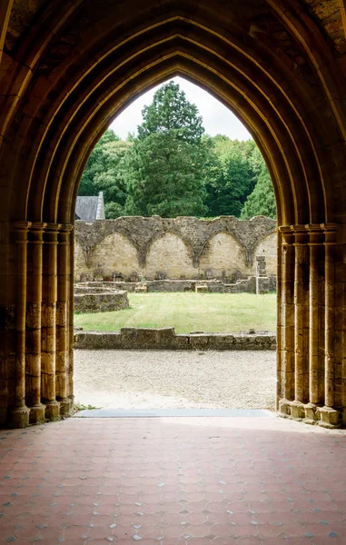 Arched Column Courtyard Ancient Building Belgium — Stock Photo, Image