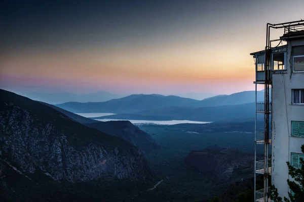 Scenic Mountain Landscape Bay Water Sky Delphi Greece — Stock Photo, Image