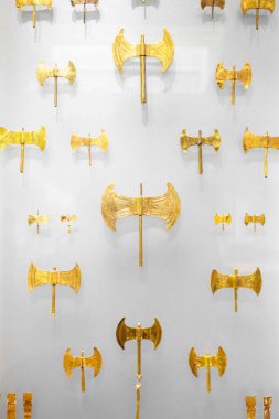 Crete, Yunanistan, Avrupa duvar üzerinde görüntülenen Viking eksenleri