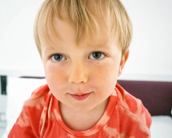 Portret van jongen — Stockfoto