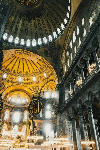 Dentro de Hagia Sophia — Foto de Stock