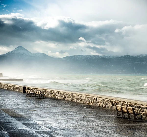 Seascape and mountain — Stock Photo, Image