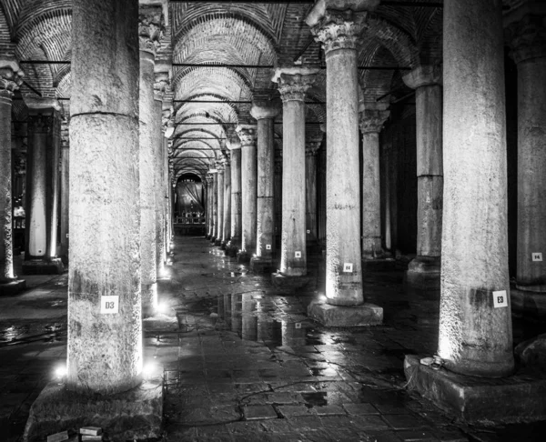 The Basilica Cistern — Stock Photo, Image