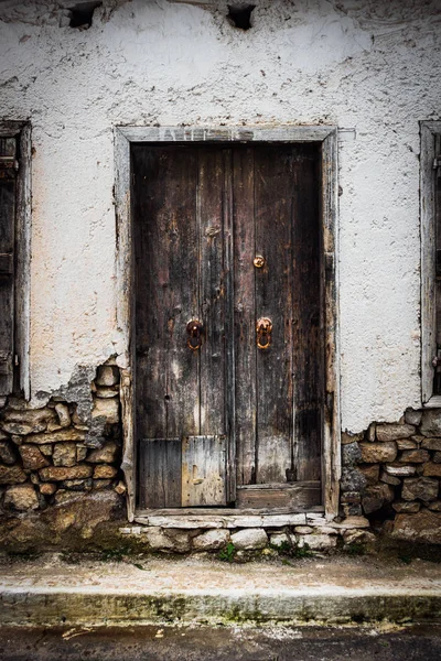 View of weather door and wall — Stock Photo, Image