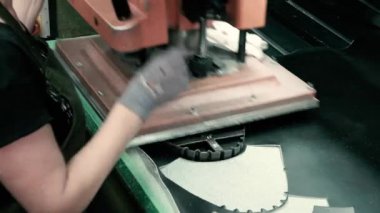 Ayakkabı fabrikası. Makara 1.