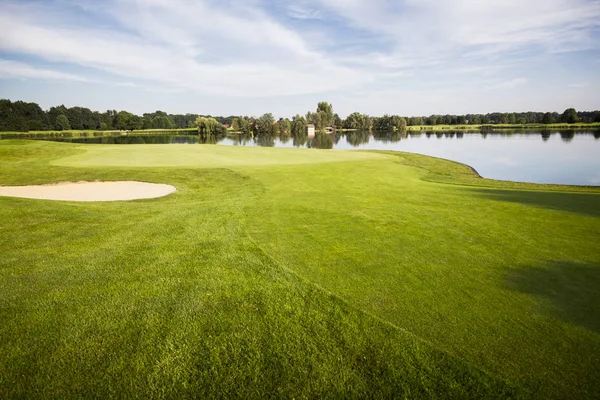 Campo da golf con green . — Foto Stock