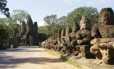 Güney kapısı angkor thom