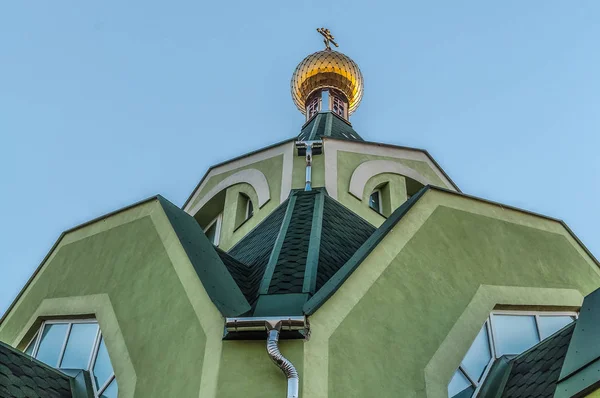 Het Uiterlijk Van Dorpskerk — Stockfoto