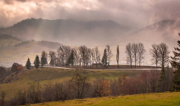 Пейзаж Осінніх Карпатських Гір — стокове фото
