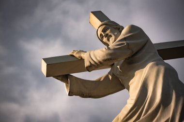 Mesih ve Havariler Anıtı