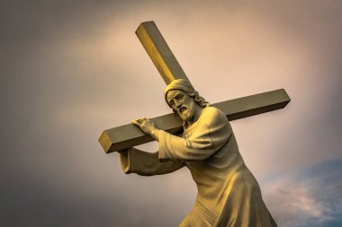 Mesih ve Havariler Anıtı