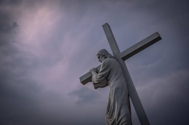 Mesih ve Havariler Anıtı