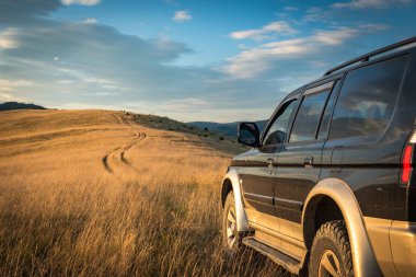 Suv yaz aylarında Karpatlar seyahat
