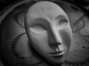 İnsanın metaforik yaratılışı