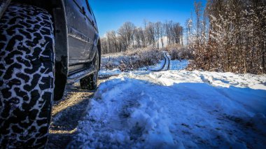 SUV adlı peyzaj yolculuğu