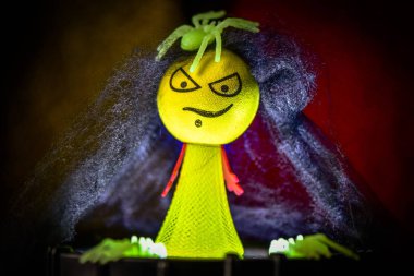 Cadılar Bayramı partisi atmosferi