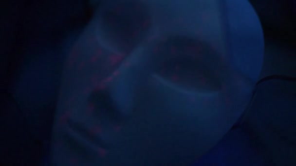 Création métaphorique de l'homme