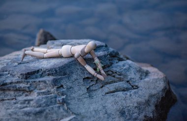 Mecazi natürmort gezegeni kurtar! 