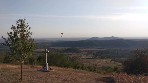 Los Parapentes Elevan Cielo — Vídeo de stock