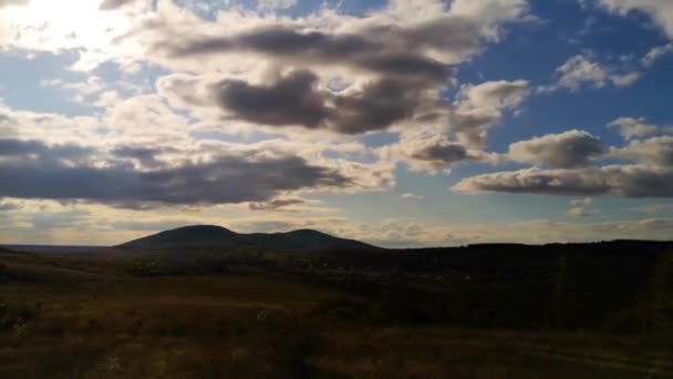 Landschaften Der Herbstlichen Karpaten — Stockvideo