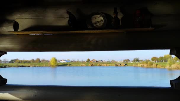 Uitzicht Het Meer Vanuit Het Gebouw — Stockvideo