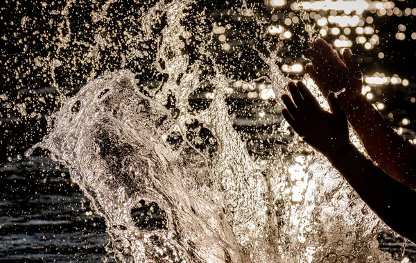 Homem Lava Água Rio — Fotografia de Stock