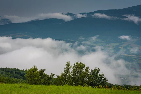 Peisajul Carpaților Vară După Furtună — Fotografie, imagine de stoc