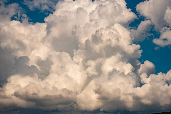 Awan Petir Langit Musim Panas — Stok Foto