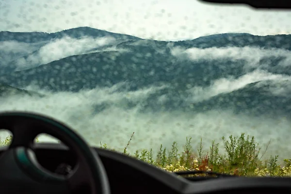 Landscape Titled Suv Travels — Stock Photo, Image