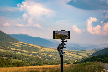 Sunny Transcarpathia başlıklı manzara 