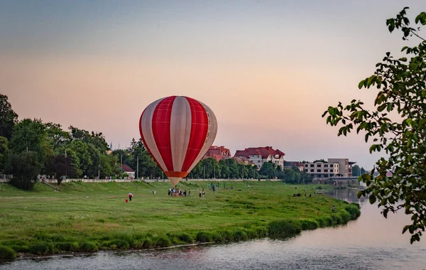 Paisaje Titulado Viajero Rayas — Foto de Stock