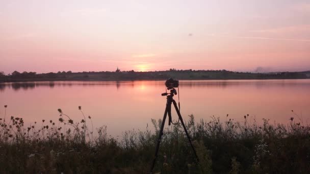 Tourner Coucher Soleil Sur Lac — Video