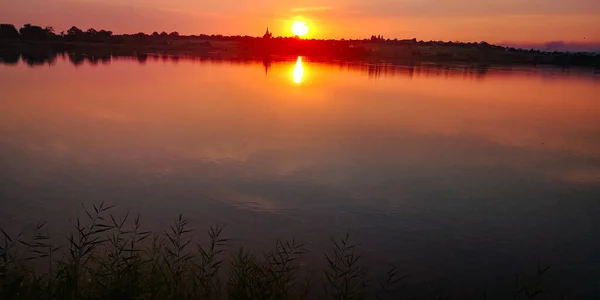 Orangefarbener Sonnenuntergang Der Fischfarm — Stockfoto