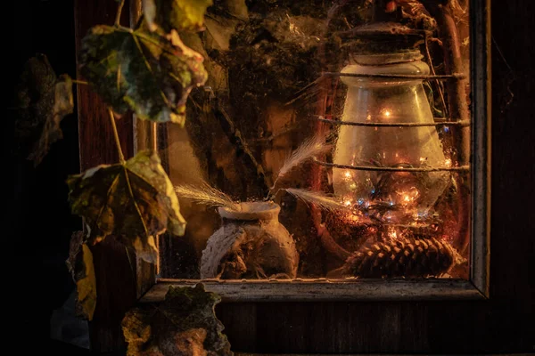 Herbststilleben Durch Ein Nasses Fenster — Stockfoto