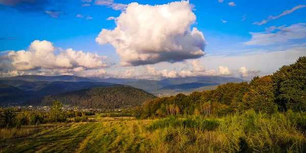 Herfstlandschap Van Het Platteland Karpaten — Stockfoto