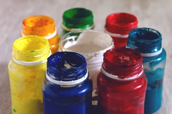 Χρώματα Για Δημιουργικότητα Ζωγραφική Σωλήνες Γουβάς Ακρυλικά Χρώματα — Φωτογραφία Αρχείου