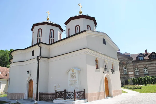 Belgrad'daki Rakovica Manastırı (Sırbistan), merkez kilise