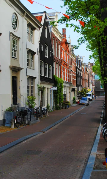 Úzká Ulice Domy Amsterdamu — Stock fotografie